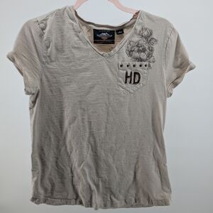 Harley-Davidson Cream V-Neck Short Sleeve Tee with HD Pocket Detail